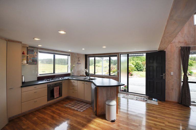 Photo of property in 72 Devich Road, Mangawhai, Wellsford, 0975