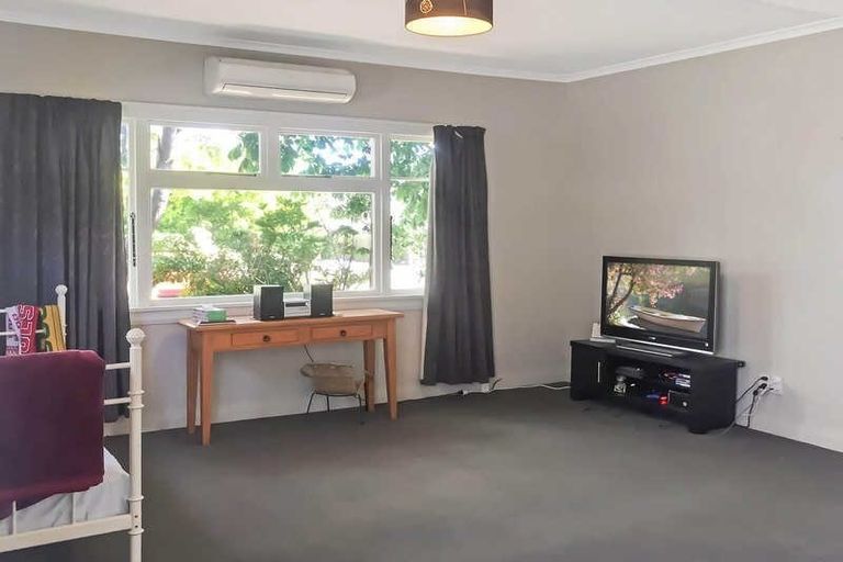 Photo of property in 35 Birchfield Avenue, Dallington, Christchurch, 8061