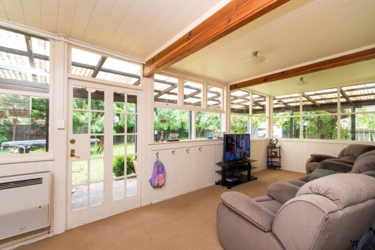 Photo of property in 23-25 Pipi Street, Te Awanga, 4102