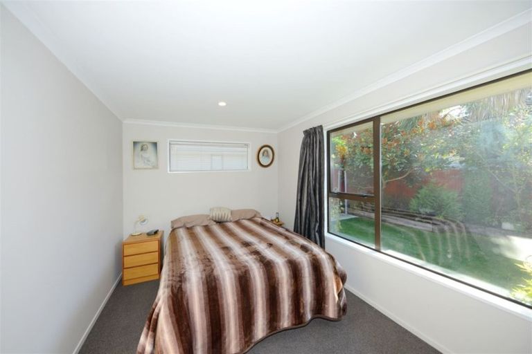 Photo of property in 1/2b Wherstead Road, Cashmere, Christchurch, 8022