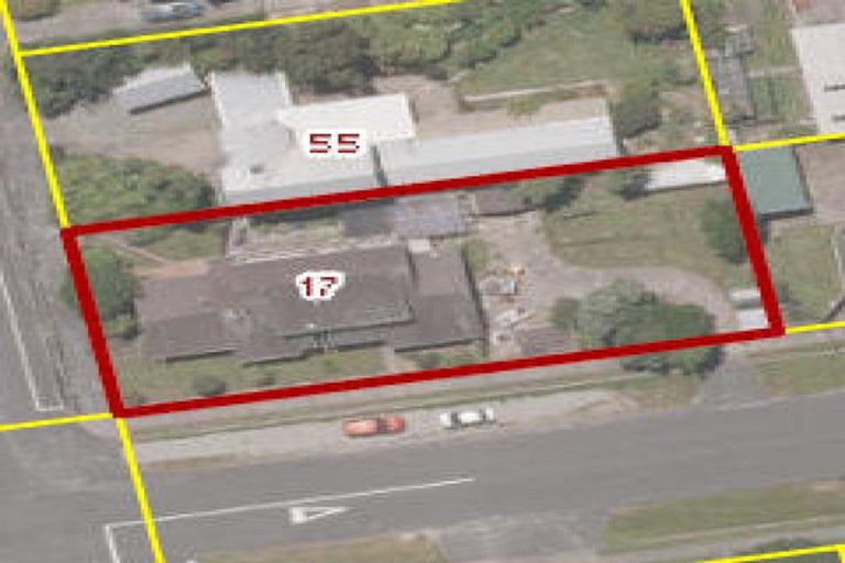 Photo of property in 17 Henley Street, Westport, 7825