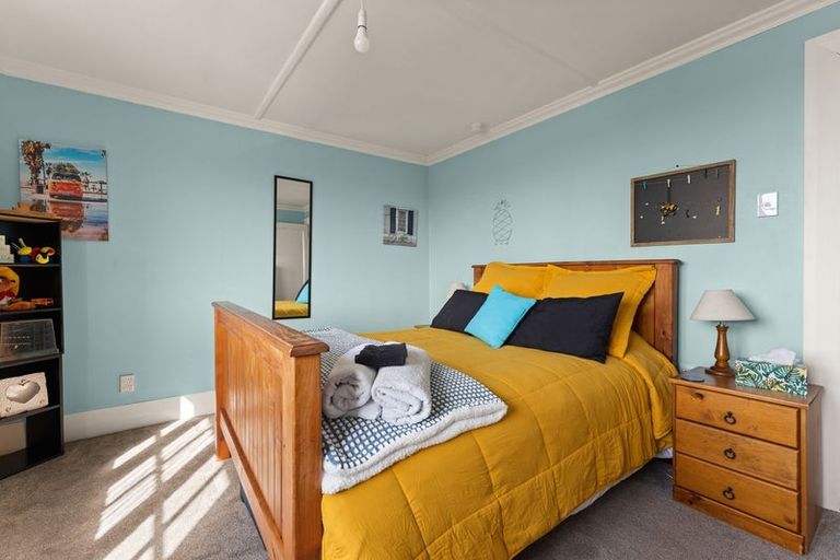 Photo of property in 24 Bangor Terrace, Kew, Dunedin, 9012