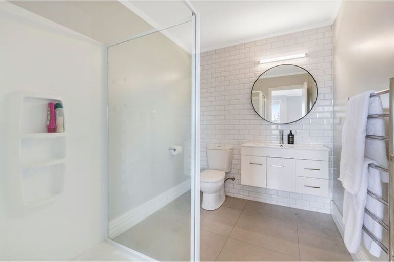 Photo of property in 63 Landmark Terrace, Orewa, 0931
