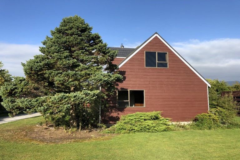 Photo of property in 255 Palmerston Street, Westport, 7825