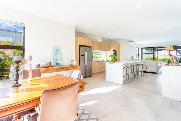 Photo of property in 6 Pamu Road, Whenuapai, Auckland, 0618