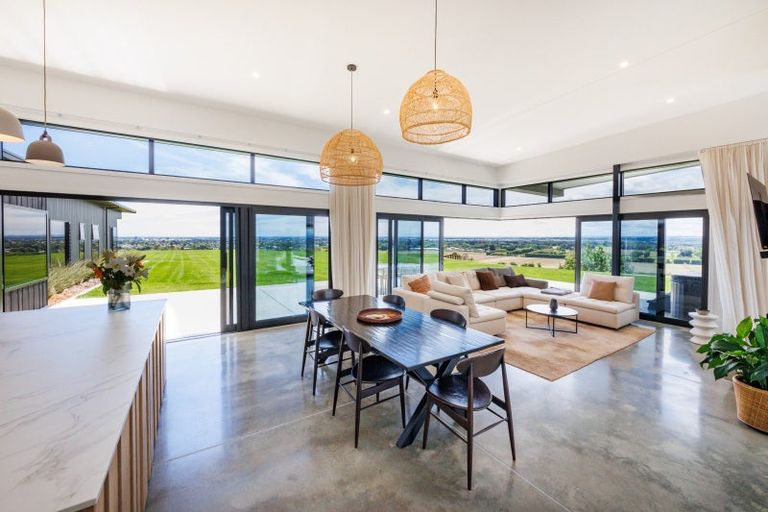 Photo of property in 50 Branksome Place, Aokautere, Palmerston North, 4471