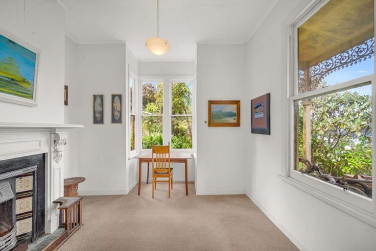 Photo of property in 49 Kauri Street, Ravensbourne, Dunedin, 9022