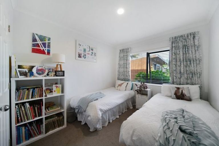 Photo of property in 3 Mull Place, Wattle Downs, Auckland, 2103