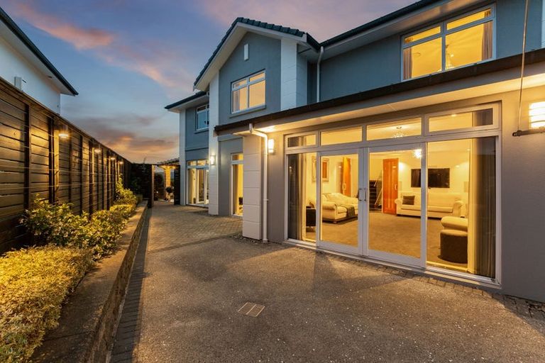 Photo of property in 22 Kahurangi Heights, Aotea, Porirua, 5024