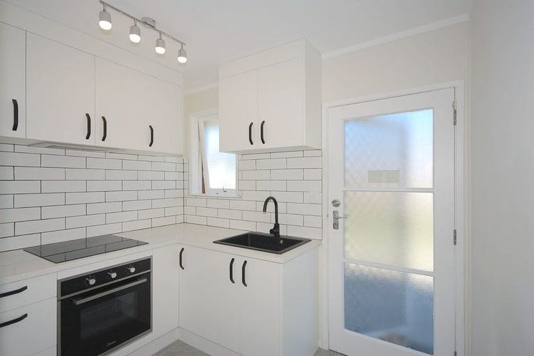 Photo of property in 8/644 Pakuranga Road, Howick, Auckland, 2010