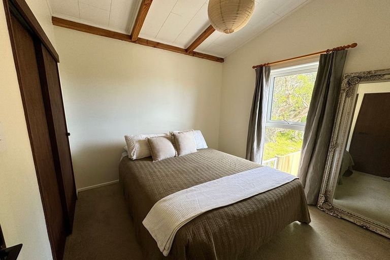 Photo of property in 24 Pope Street, Camborne, Porirua, 5026