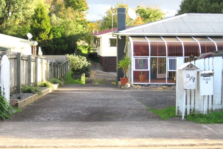 Photo of property in 2/8 Quiet Street, Te Atatu South, Auckland, 0610