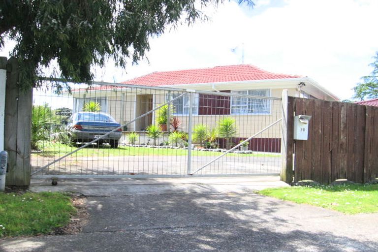 Photo of property in 19 Ferndown Avenue, Papatoetoe, Auckland, 2025