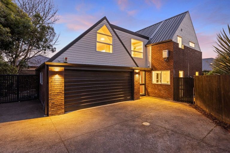 Photo of property in 3/251 Memorial Avenue, Burnside, Christchurch, 8053