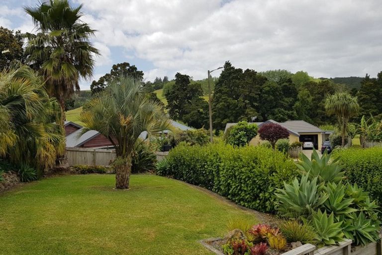 Photo of property in 11 Daviot Place, Te Kamo, Whangarei, 0112