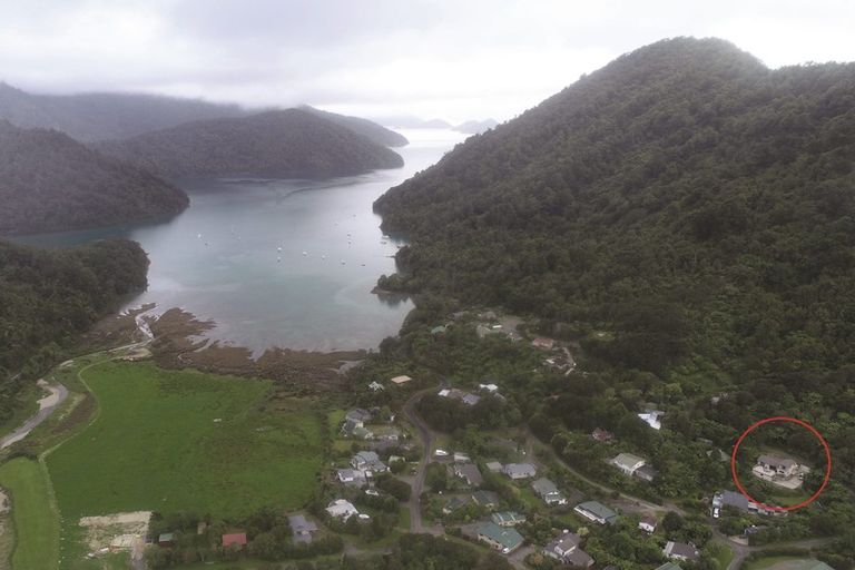 Photo of property in 9 Rata Street, Duncan Bay, Tennyson Inlet, 7195
