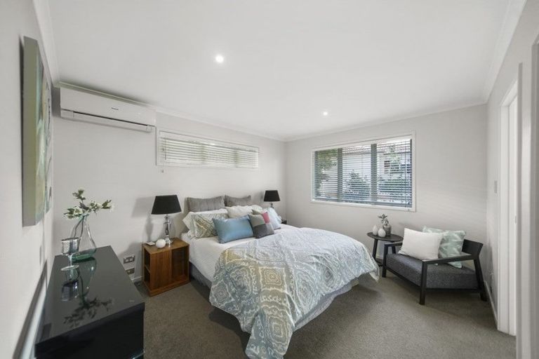 Photo of property in 12a Bacot Place, Howick, Auckland, 2014