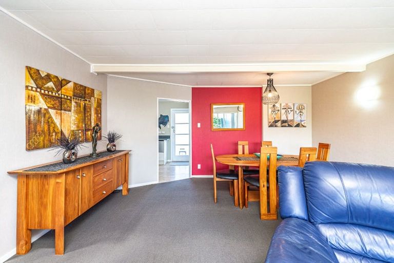 Photo of property in 3/54 Fitzherbert Avenue, Tawhero, Wanganui, 4501