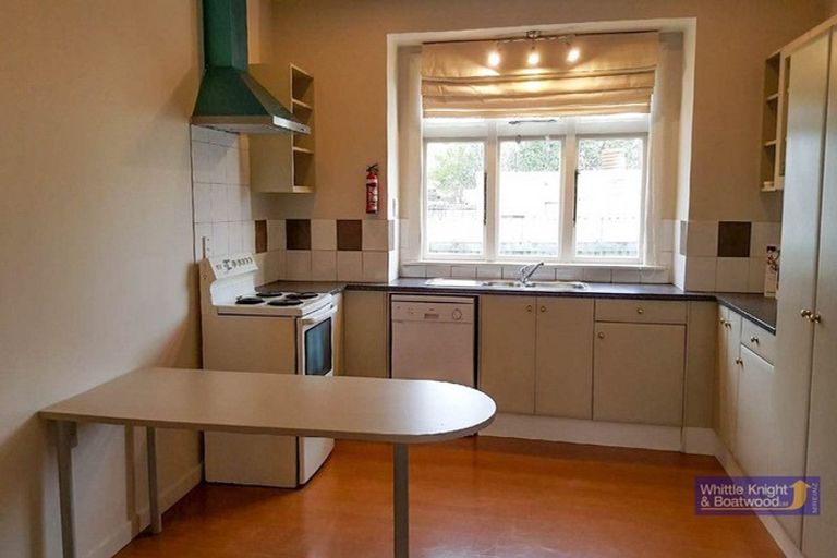 Photo of property in 240 Hills Road, Mairehau, Christchurch, 8013