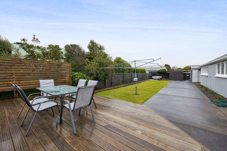 Photo of property in 28 Disraeli Street, Hawera, 4610