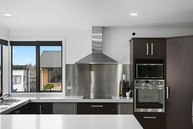 Photo of property in 5 Millennium Heights, Flagstaff, Hamilton, 3210