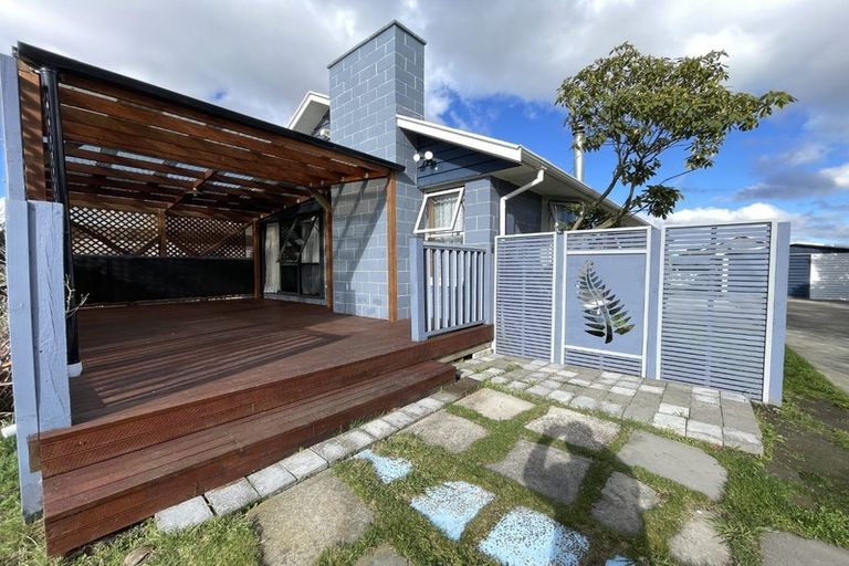 Photo of property in 41 Kathleen Crescent, Hornby, Christchurch, 8042