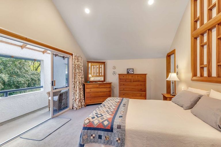 Photo of property in 6 Awatea Terrace, Hokowhitu, Palmerston North, 4410