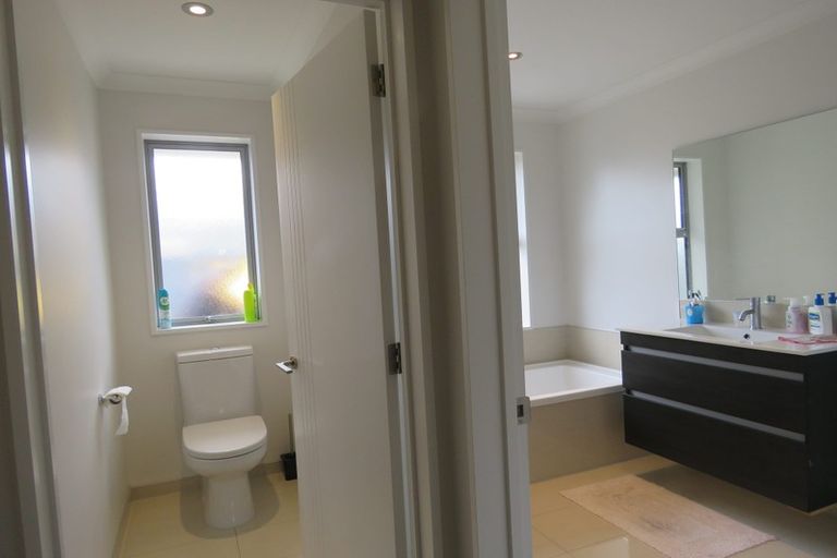 Photo of property in 2 Maclaren Road, Wigram, Christchurch, 8042