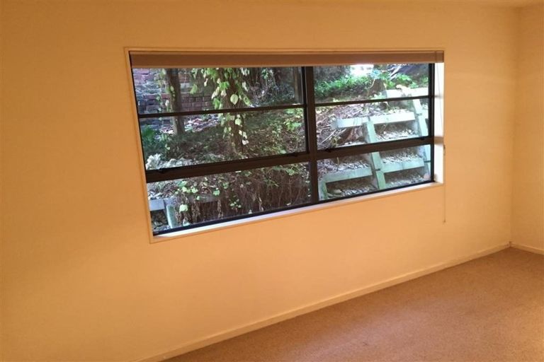 Photo of property in Pirie Street Townhouses, 22/35 Pirie Street, Mount Victoria, Wellington, 6011