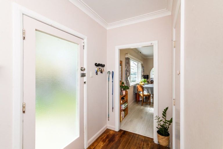 Photo of property in 10 Liverpool Street, Takaro, Palmerston North, 4412