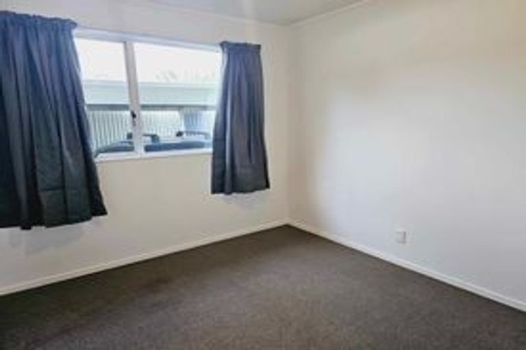 Photo of property in 90a Karaka Street, Castlecliff, Whanganui, 4501