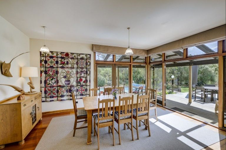 Photo of property in 158 Te Mata Peak Road, Havelock North, 4130