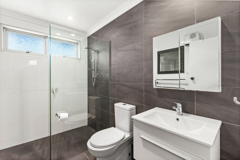 Photo of property in 69 Puketapu Road, Taradale, Napier, 4112