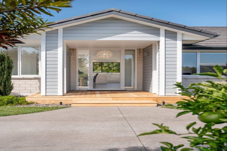 Photo of property in 43 Double Bay Road, Pyes Pa, Tauranga, 3112