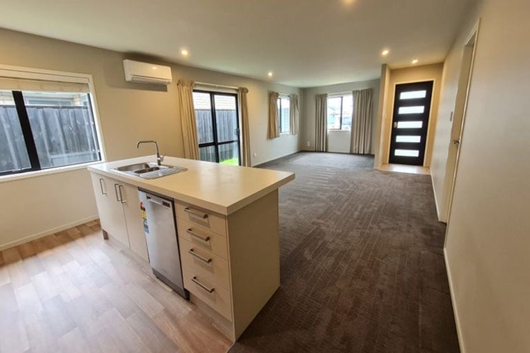 Photo of property in 8 Hannington Way, Rolleston, 7615