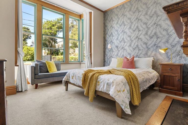 Photo of property in 15 Upper Bourke Street, Kilbirnie, Wellington, 6022