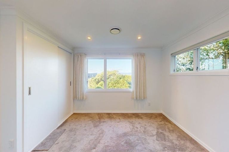 Photo of property in 96 Homebush Road, Khandallah, Wellington, 6035