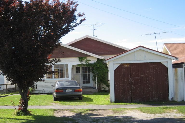 Photo of property in 14 Wellington Street, Te Hapara, Gisborne, 4010