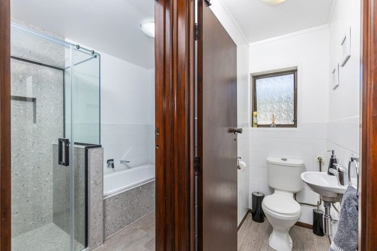 Photo of property in 20 Sunnyhills Avenue, Glenview, Hamilton, 3206