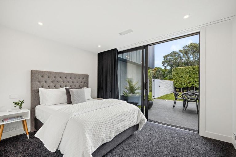 Photo of property in 7 Wrybill Way, Point Wells, 0986