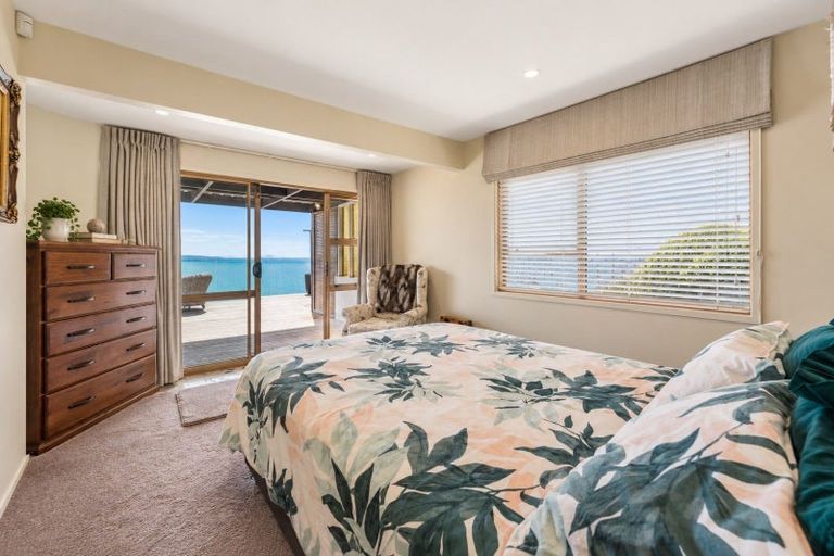 Photo of property in 6 Durness Place, Red Beach, 0932