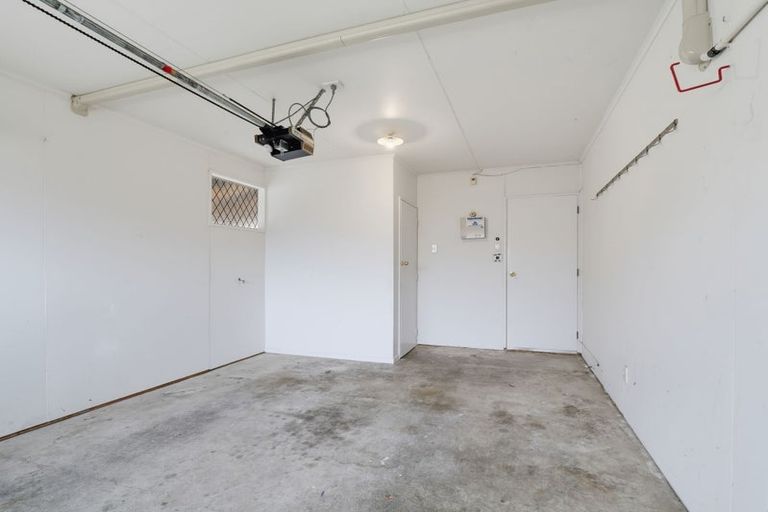 Photo of property in 1/146 Victoria Avenue, Hokowhitu, Palmerston North, 4410