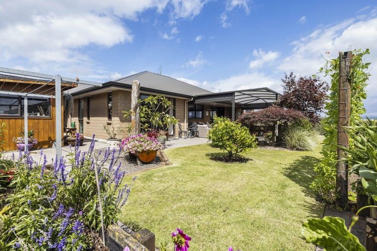 Photo of property in 107 Mortlake Heights, Pyes Pa, Tauranga, 3112