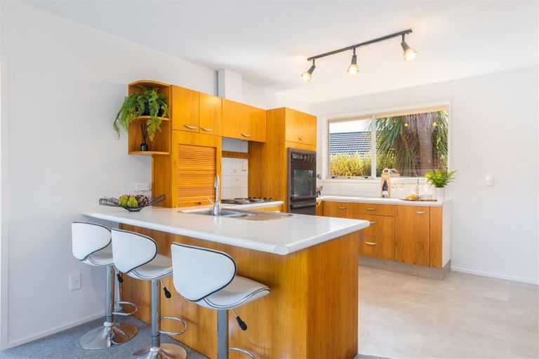 Photo of property in 6 Chilton Drive, Mairehau, Christchurch, 8052