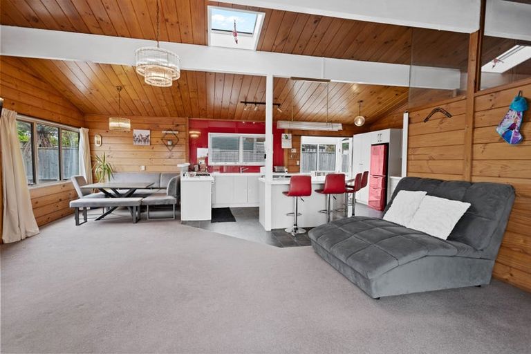 Photo of property in 14 Waikato Place, Tokoroa, 3420