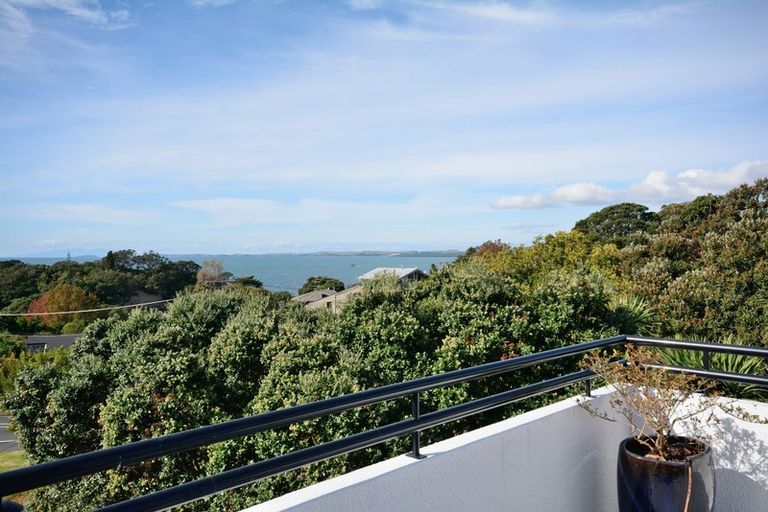 Photo of property in 52 Beach Road, Castor Bay, Auckland, 0620