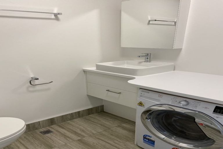 Photo of property in Amuri Park Apartments, 4/280 Bealey Avenue, Christchurch Central, Christchurch, 8013