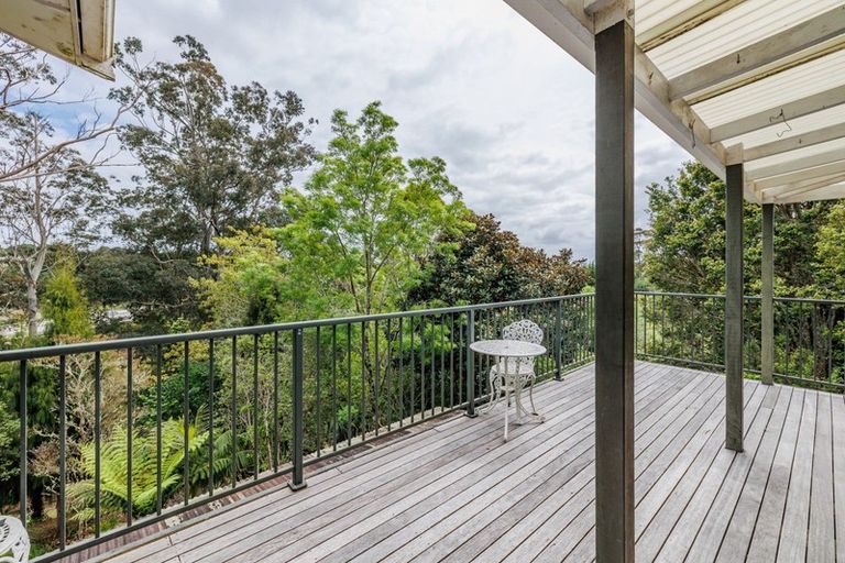 Photo of property in 12 Kerikeri Grove, Kerikeri, 0230