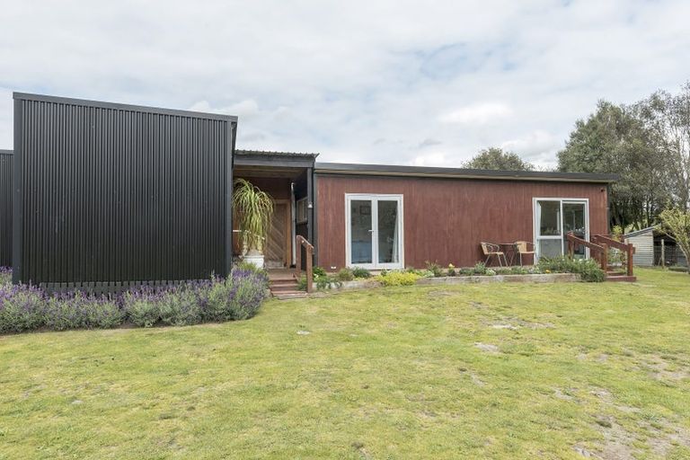 Photo of property in 301 State Highway 5, Tirau, 3485