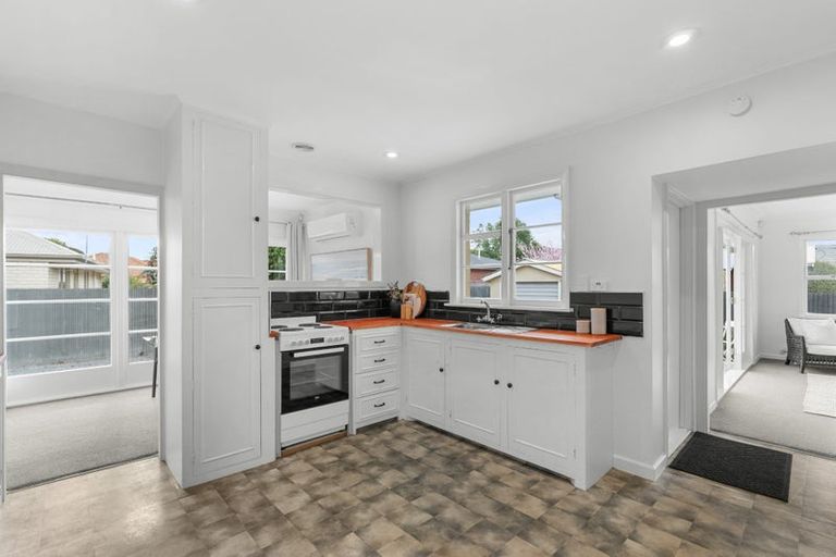 Photo of property in 136 Brookside Terrace, Bryndwr, Christchurch, 8053